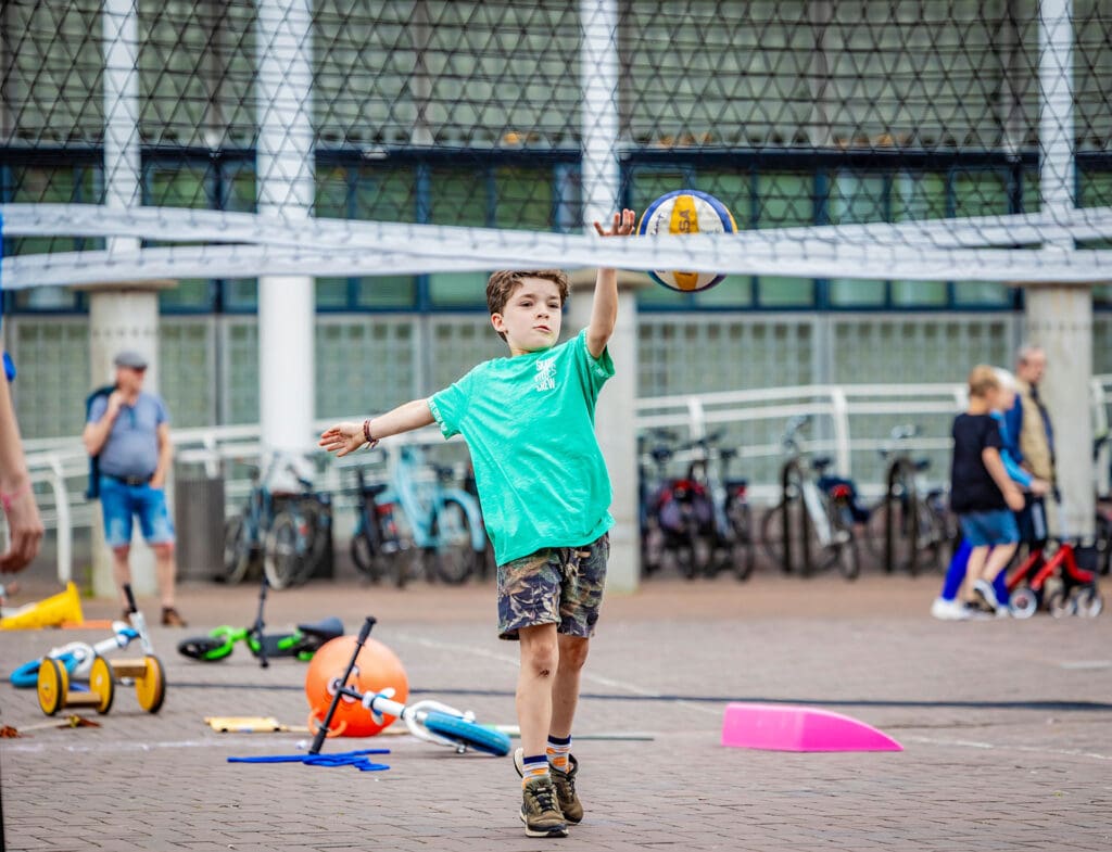Sportplein Beweegfestival in Apeldoorn | Rob Voss