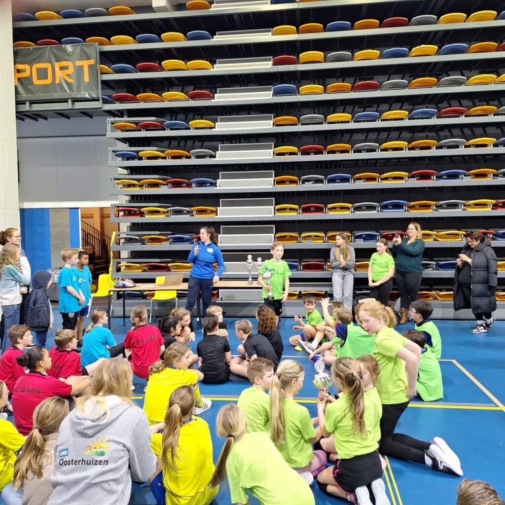 Prijsuitreiking Schoolsport Volleybaltoernooi
