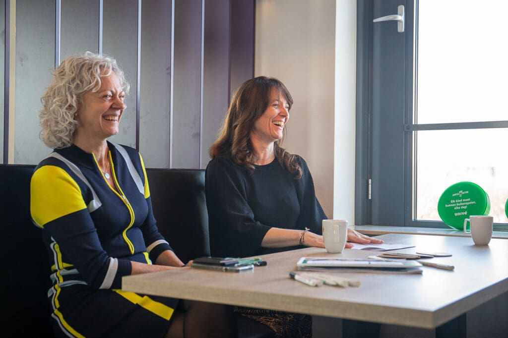 Kitty Glazenburg en Laura van Wolfen - Hengst (Univé)